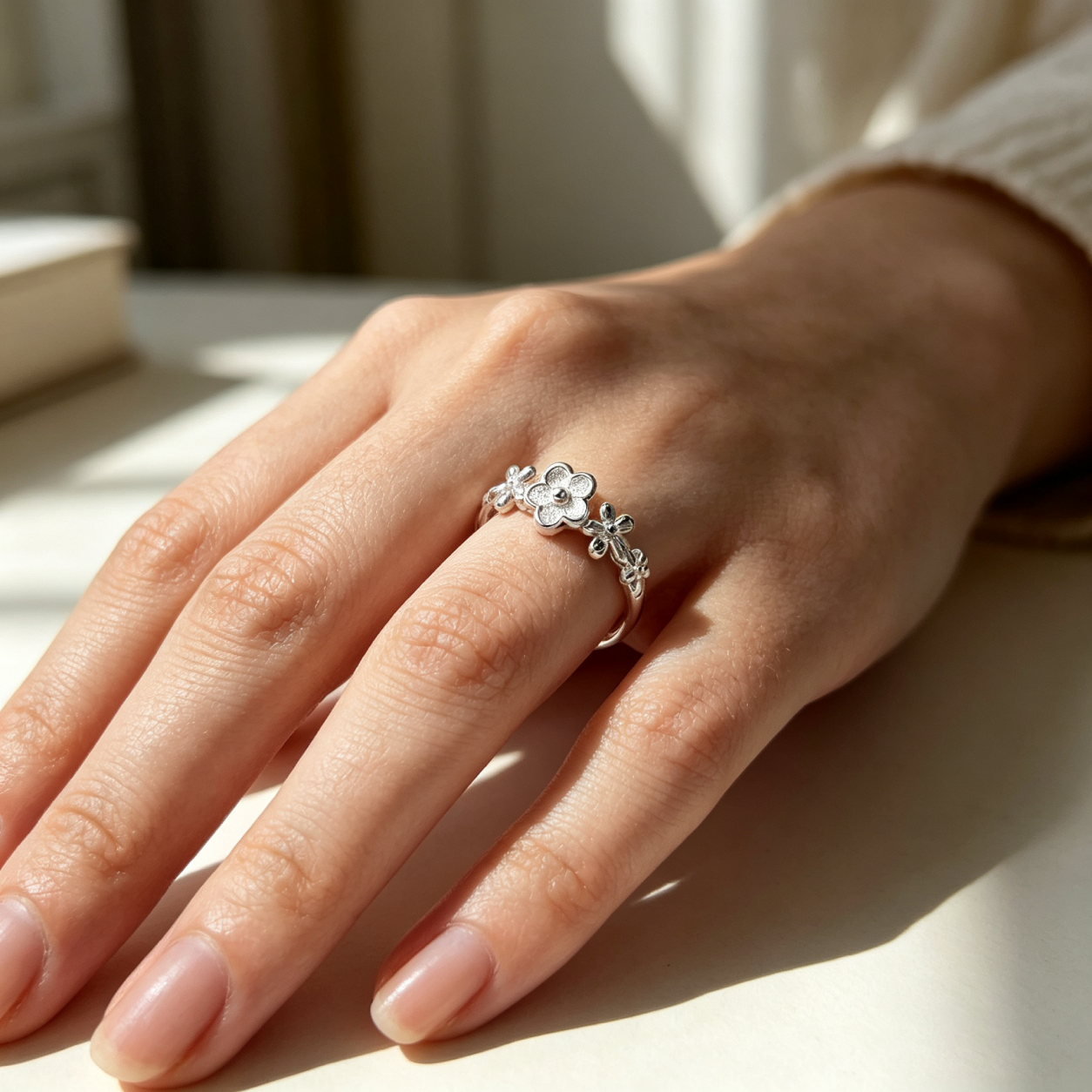 Elegant Flower Adjustable Ring