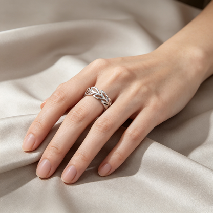 Elegant Leaf Fashion Ring